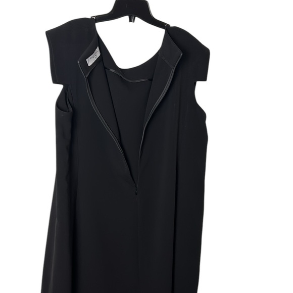 M.M. Lafleur black dress,2X, PTP 22.5”,fairygoth,cap sleeve,the Sarah dress,EC - Picture 9 of 12